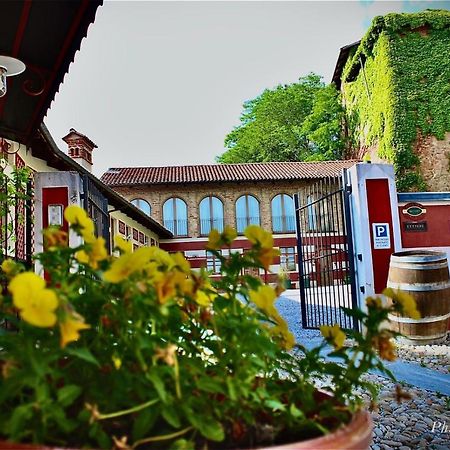 Foresteria Ristorante Conti Roero Monticello d'Alba Kültér fotó