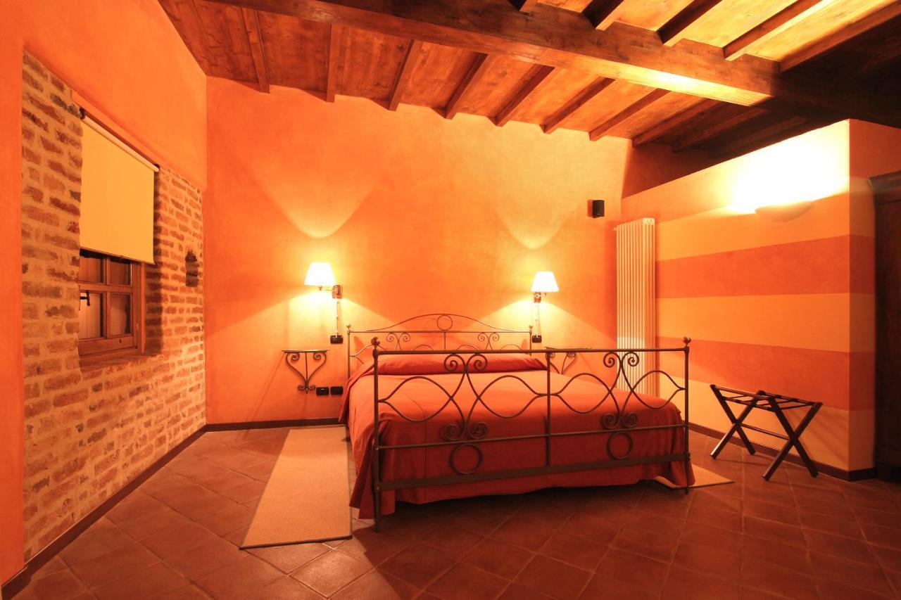 Foresteria Ristorante Conti Roero Monticello d'Alba Kültér fotó